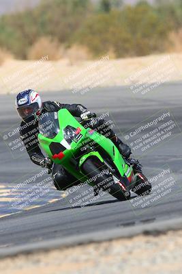 media/Apr-10-2022-SoCal Trackdays (Sun) [[f104b12566]]/Turn 10 (1pm)/